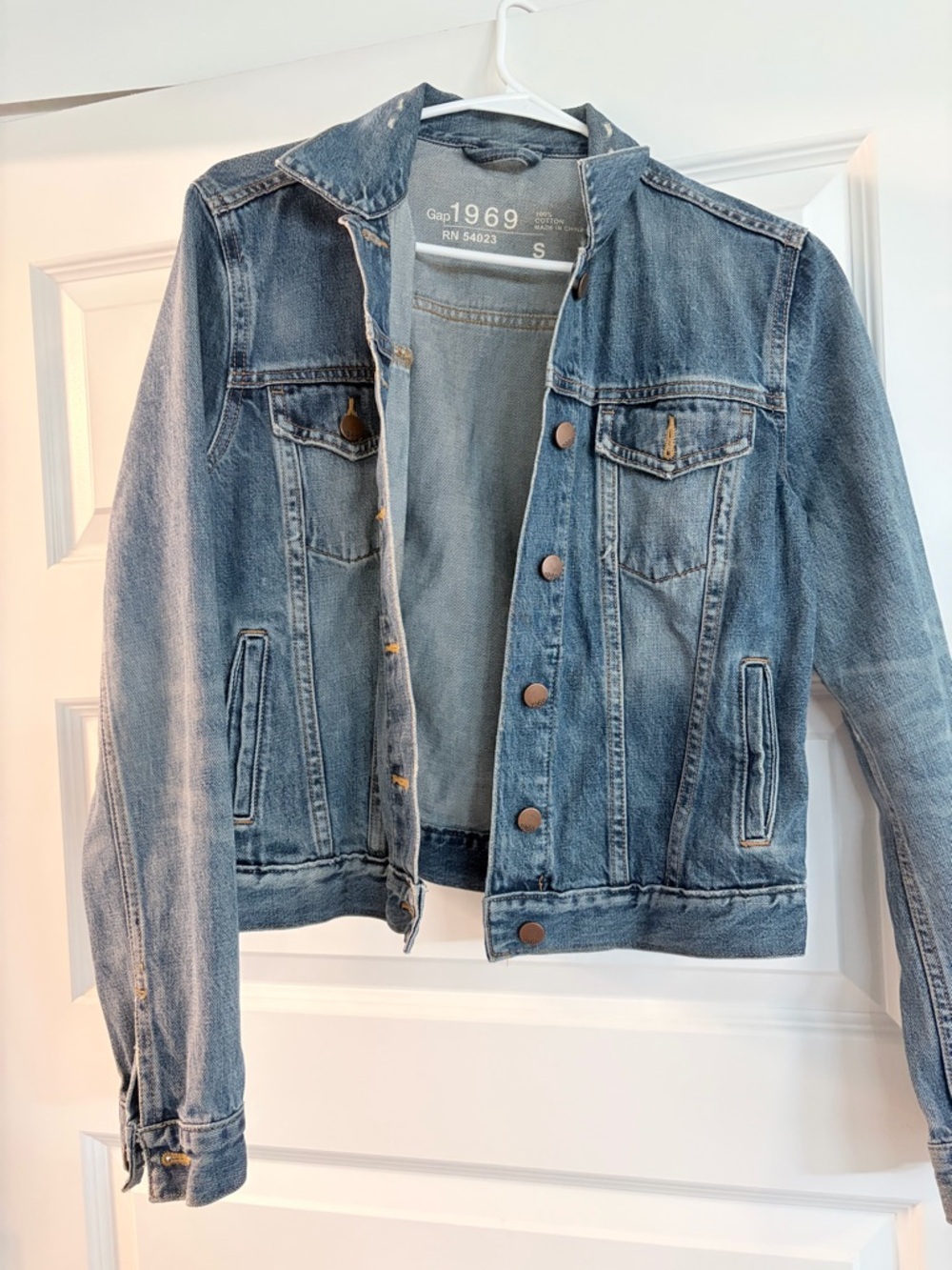 GAP Light Blue Denim Jacket with White Print